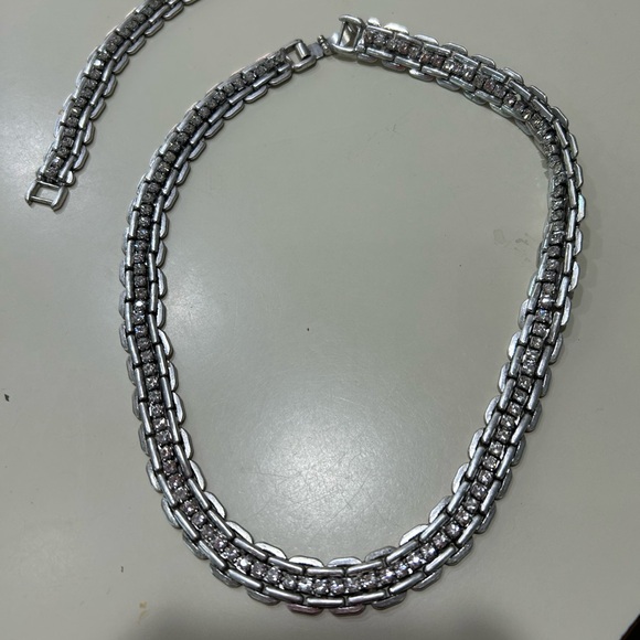 Set JCrew Necklace and Bracelet Beautiful JCrew Silver-Toned with Rhinestones - Picture 6 of 6